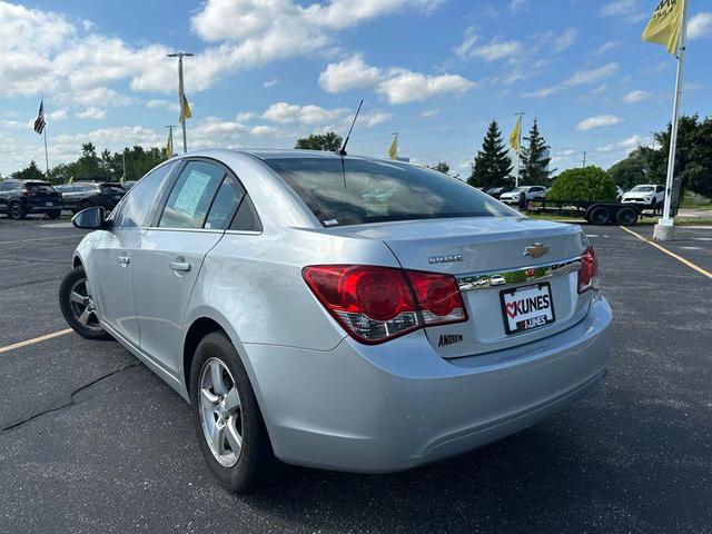 Photo of 2012 Silver Ice Metallic Chevrolet Cruze