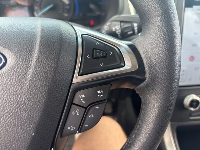 Photo of 2024 ATLAS BLUE Ford Edge
