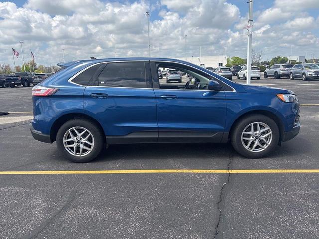 Photo of 2024 ATLAS BLUE Ford Edge