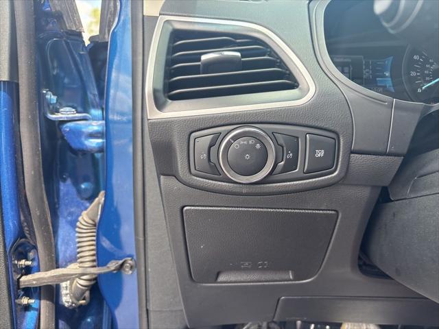Photo of 2024 ATLAS BLUE Ford Edge
