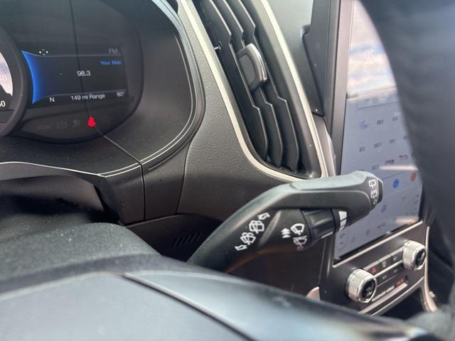 Photo of 2024 ATLAS BLUE Ford Edge