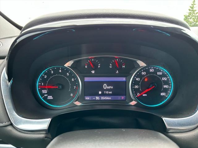 Photo of 2023 Black Cherry Metallic Chevrolet Traverse