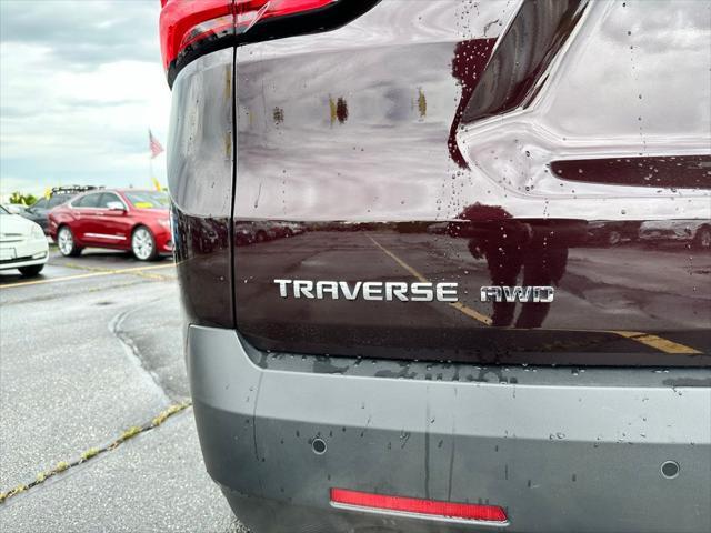 Photo of 2023 Black Cherry Metallic Chevrolet Traverse