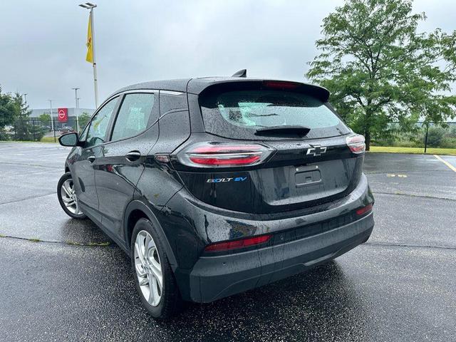 Photo of 2023 Mosaic Black Metallic Chevrolet Bolt EV