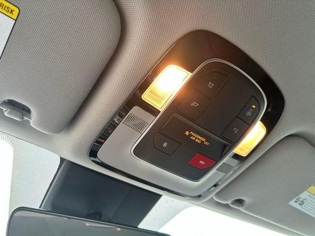 Photo of 2023 Serenity White Pearl Hyundai SANTA FE