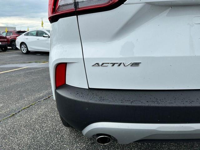 Photo of 2024 OXFORD WHITE Ford Escape