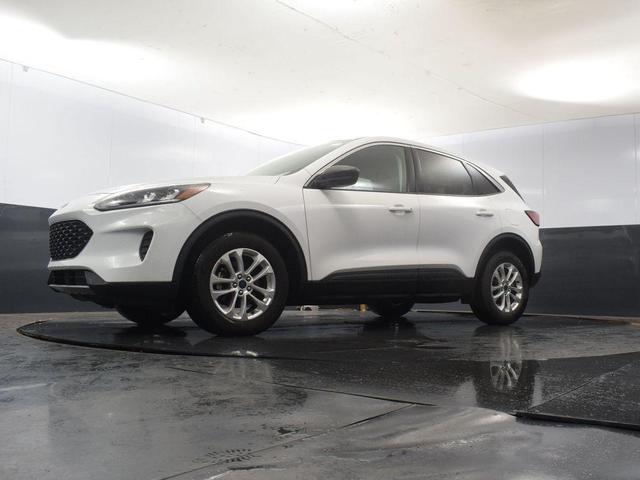 Photo of 2022 OXFORD WHITE Ford Escape