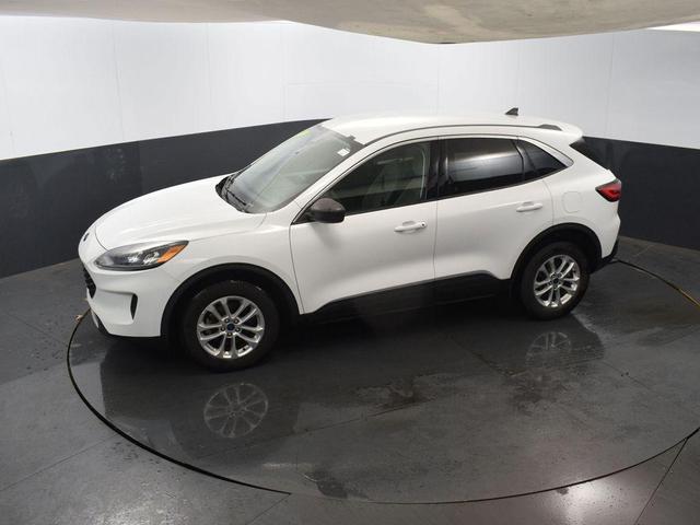 Photo of 2022 OXFORD WHITE Ford Escape