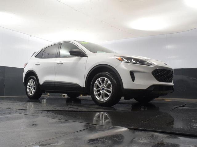 Photo of 2022 OXFORD WHITE Ford Escape