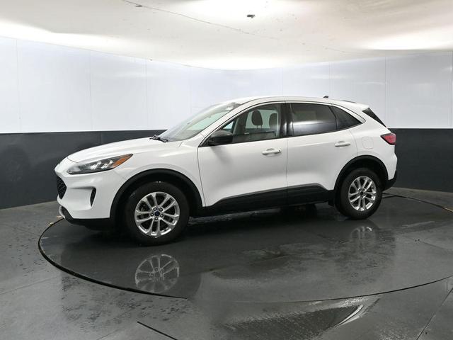 Photo of 2022 OXFORD WHITE Ford Escape