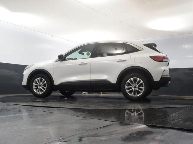 Photo of 2022 OXFORD WHITE Ford Escape