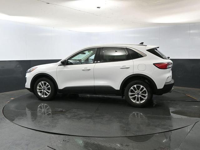 Photo of 2022 OXFORD WHITE Ford Escape
