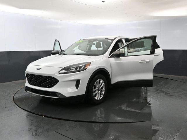 Photo of 2022 OXFORD WHITE Ford Escape
