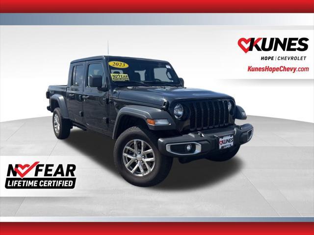 2023 Jeep Gladiator