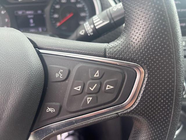 Photo of 2024 Summit White Chevrolet Malibu