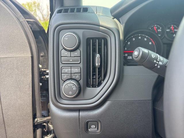 Photo of 2025 Black Chevrolet Silverado 2500
