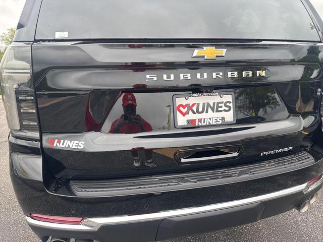 Photo of 2026 Black Chevrolet Suburban