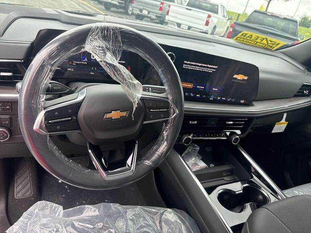 Photo of 2026 Black Chevrolet Suburban