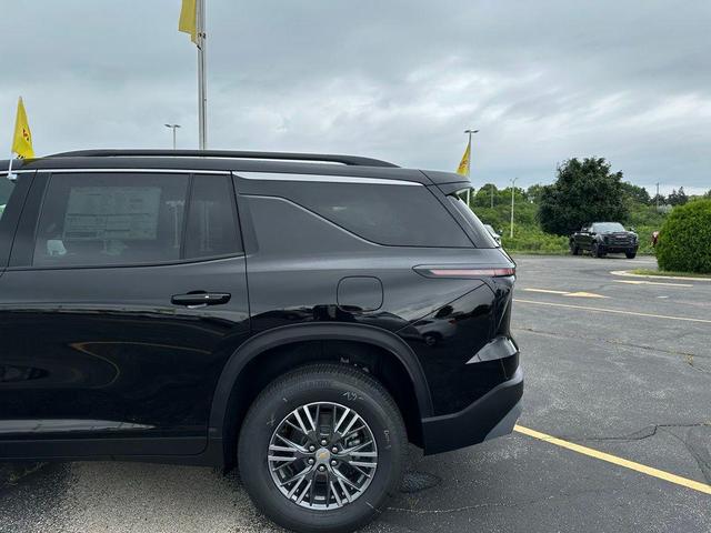 Photo of 2026 Mosaic Black Metallic Chevrolet Traverse