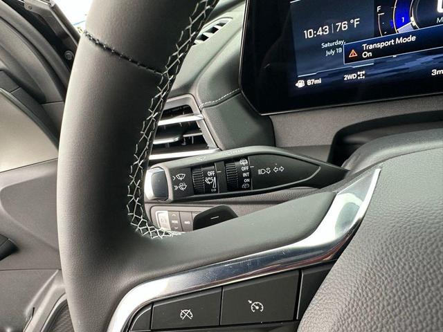 Photo of 2026 Mosaic Black Metallic Chevrolet Traverse