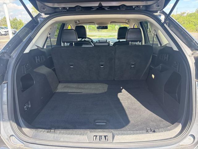 Photo of 2024 CARBONIZED GRAY Ford Edge