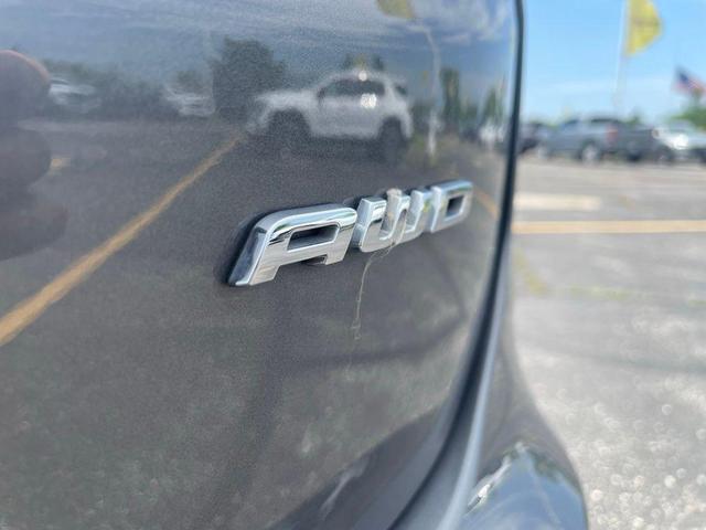 Photo of 2024 CARBONIZED GRAY Ford Edge