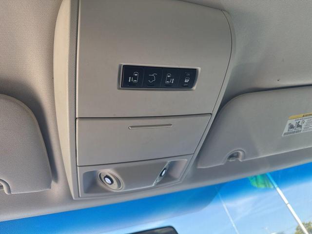 Photo of 2010 Deep Cherry Red Crystal Pearlcoat Chrysler Town & Country
