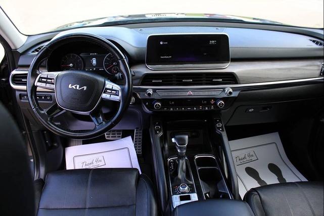 Photo of 2022 Gravity Grey Kia Telluride