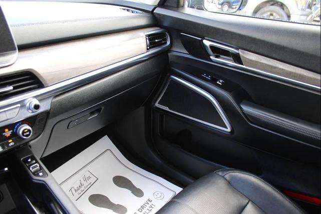 Photo of 2022 Gravity Grey Kia Telluride