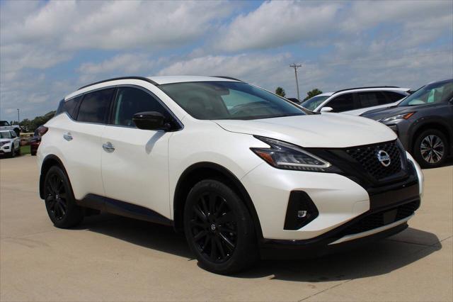 Photo of 2022 Pearl White Tricoat Nissan Murano
