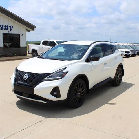 Photo of 2022 Pearl White Tricoat Nissan Murano