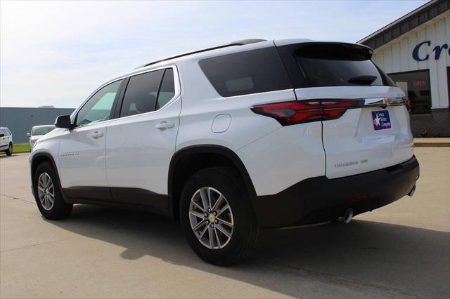 Photo of 2023 Summit White Chevrolet Traverse