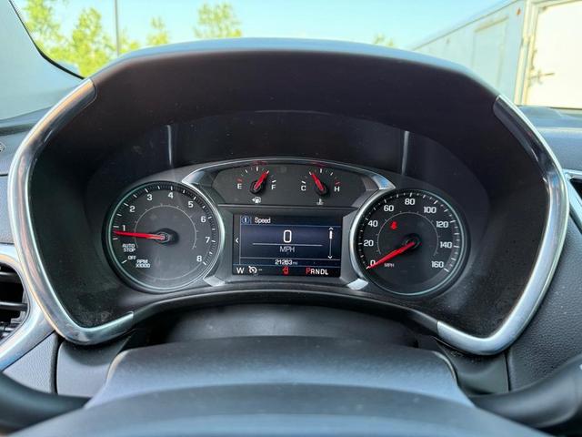 Photo of 2022 Blue Glow Metallic Chevrolet Equinox