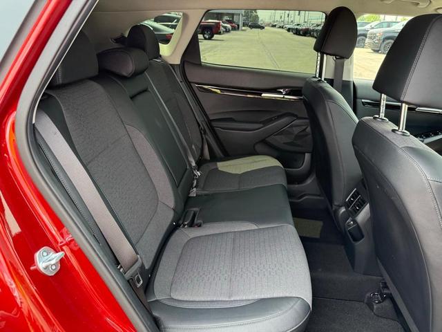 Photo of 2023 Mars Orange Kia Seltos