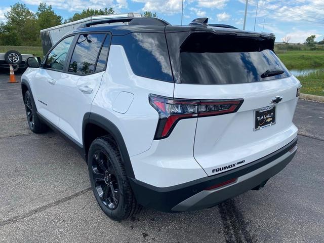 Photo of 2026 Summit White Chevrolet Equinox