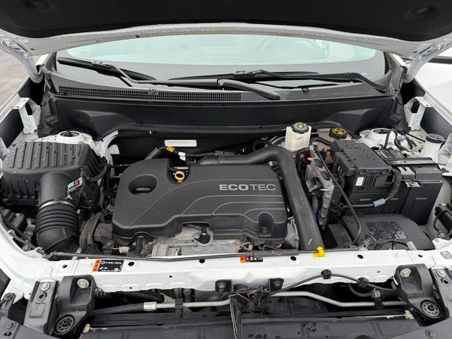 Photo of 2021 Summit White Chevrolet Equinox