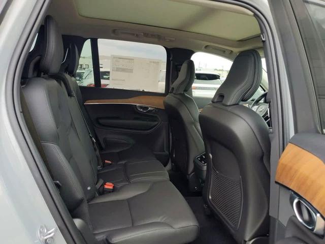 Photo of 2025 Gray Volvo XC90