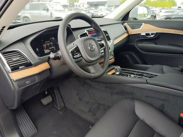Photo of 2025 Gray Volvo XC90