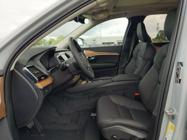 Photo of 2025 Gray Volvo XC90