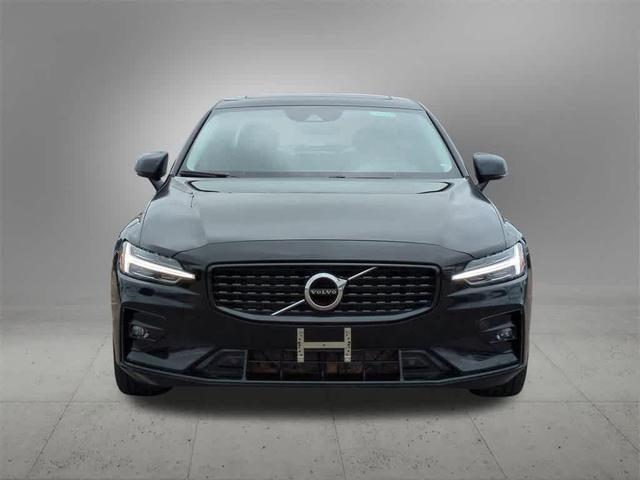 Photo of 2022 Black Stone Volvo S60