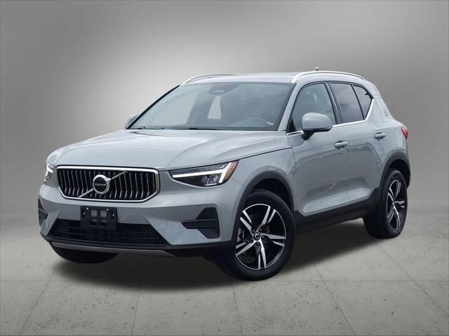 2025 Volvo XC40