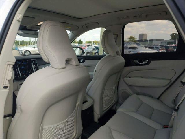 Photo of 2025 Crystal White Metallic Volvo XC60 Plug-In Hybrid