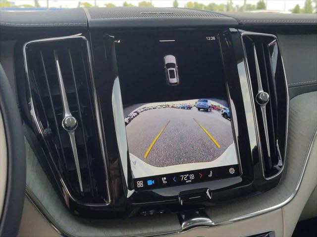Photo of 2025 Crystal White Metallic Volvo XC60 Plug-In Hybrid