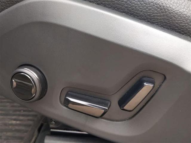 Photo of 2025 Gray Volvo XC60