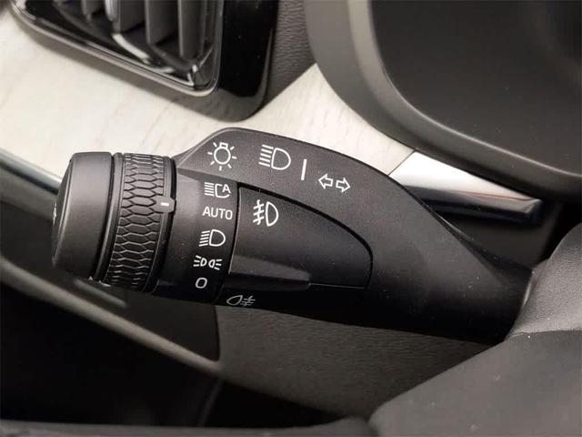 Photo of 2025 Gray Volvo XC60