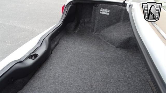Photo of 1997 White Mercury Cougar