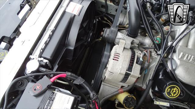 Photo of 1997 White Mercury Cougar