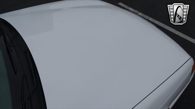 Photo of 1997 White Mercury Cougar