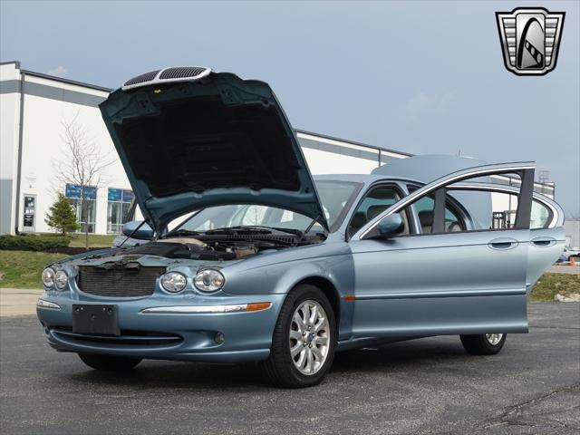 Photo of 2002 Blue Jaguar X-Type