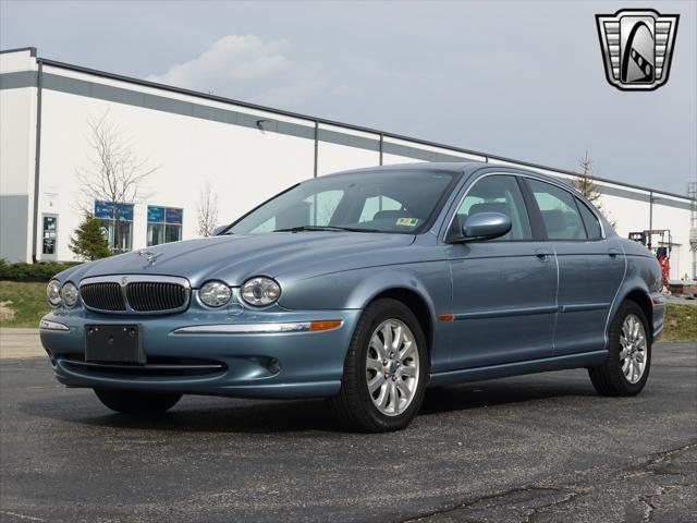 Photo of 2002 Blue Jaguar X-Type